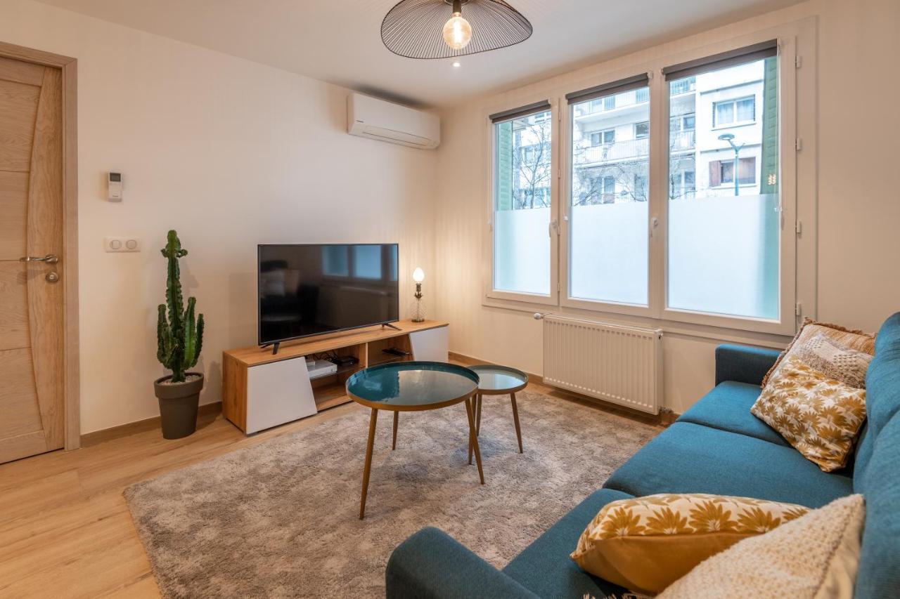 Ferienwohnung 7 Rhone Super T2 Renove Avec Place De Parking Privee Annecy Exterior foto